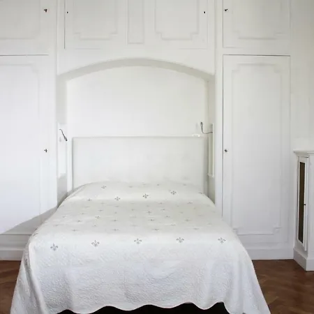Apartman Square Alziary